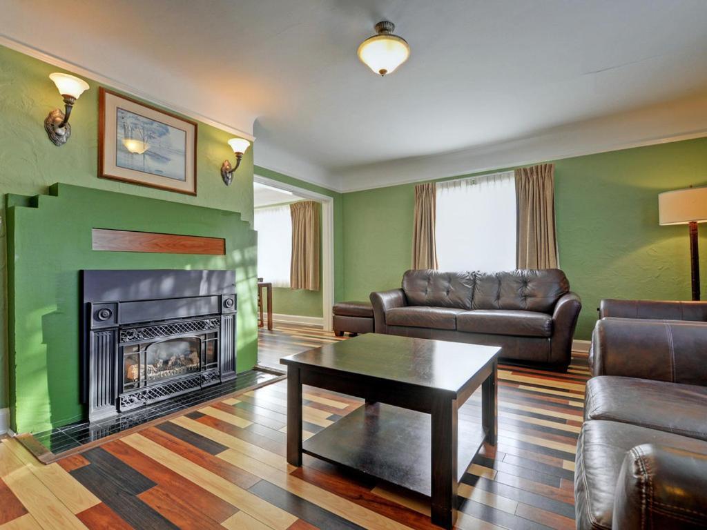 James Bay Inn Hotel, Suites & Cottage Victoria Luaran gambar